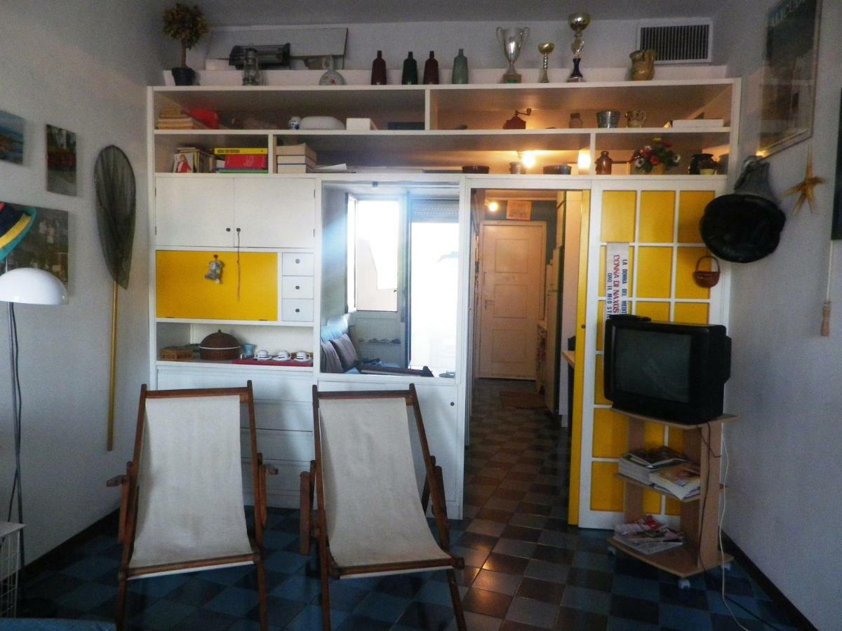 Pietre Nere Aparthotel Giardini-Naxos Buitenkant foto